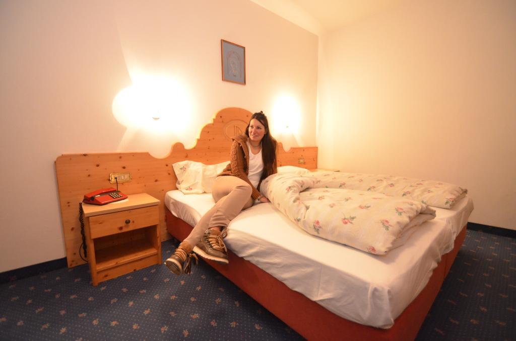 Hotel Albe Рокка-Пьеторе Экстерьер фото