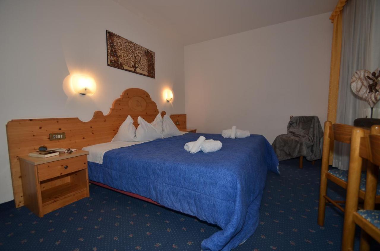 Hotel Albe Рокка-Пьеторе Экстерьер фото