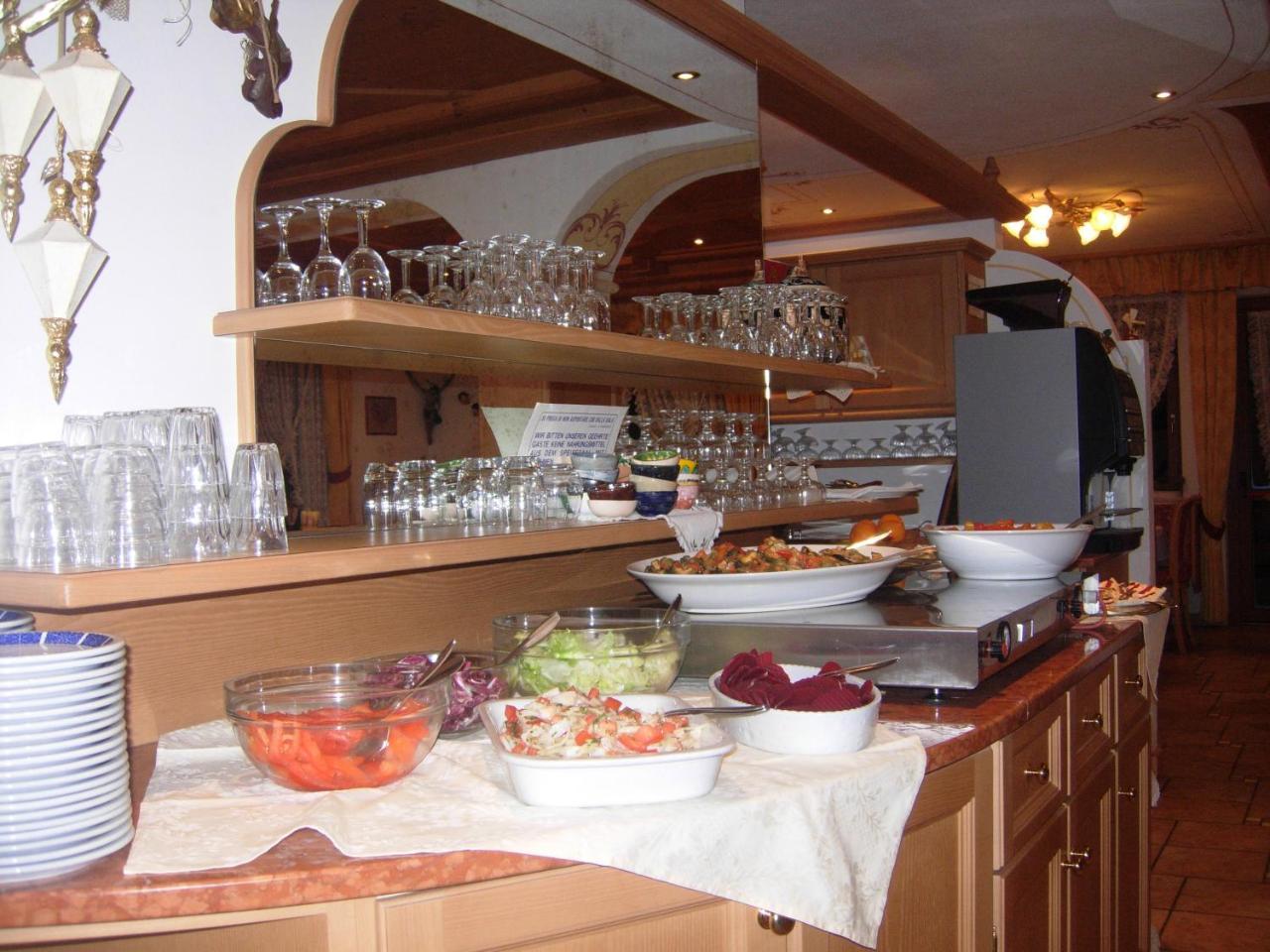 Hotel Albe Рокка-Пьеторе Экстерьер фото